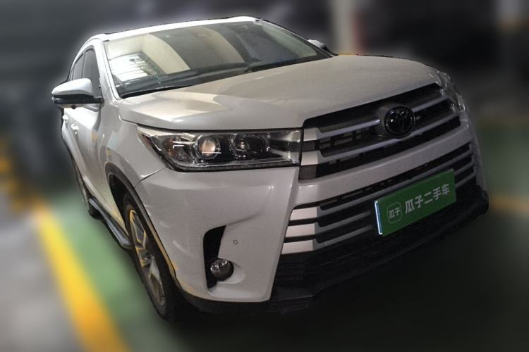 Used Toyota Highlander 2018 2.0T Four-Wheel Drive Luxury Version 7 Seats China VI Standard Front Right 45 Deg