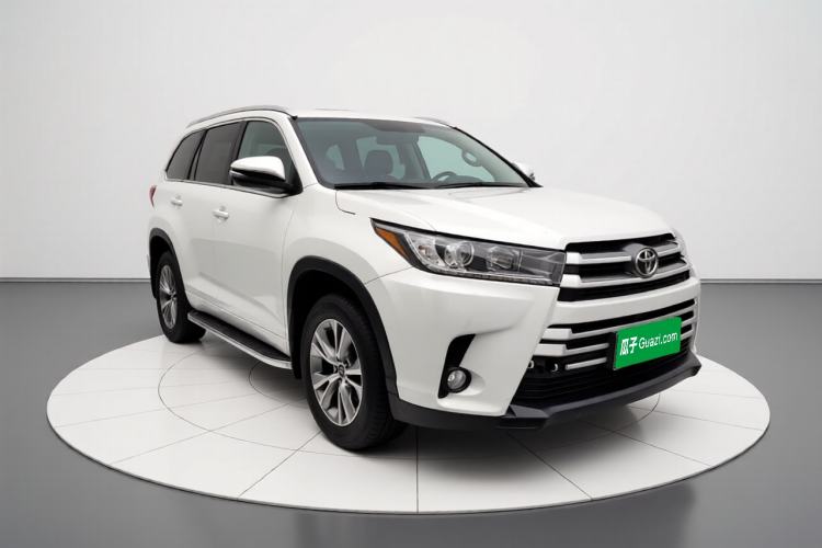 Used Toyota Highlander 2018 2.0T Two-Wheel Drive Elite Version 5 Seats China VI Standard Front Right 45 Deg