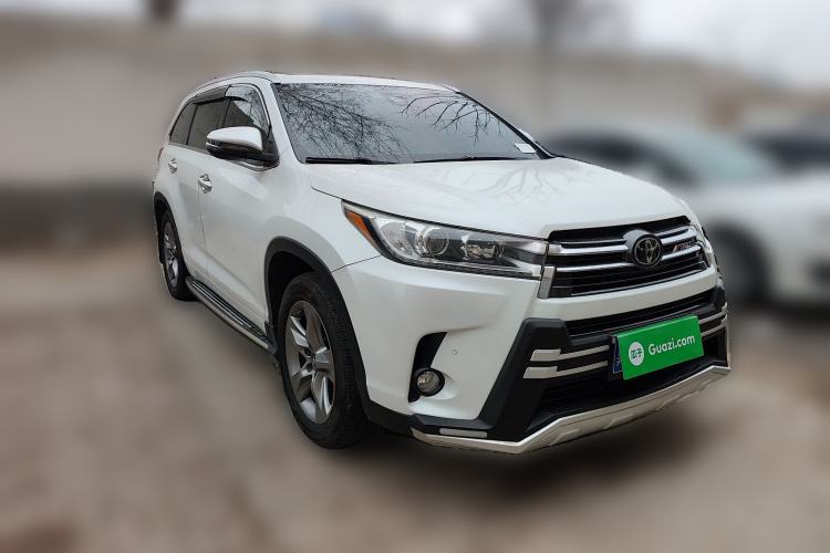 Used Toyota Highlander 2018 2.0T Four-Wheel Drive Prestige Version 7 Seats China VI Standard Front Right 45 Deg