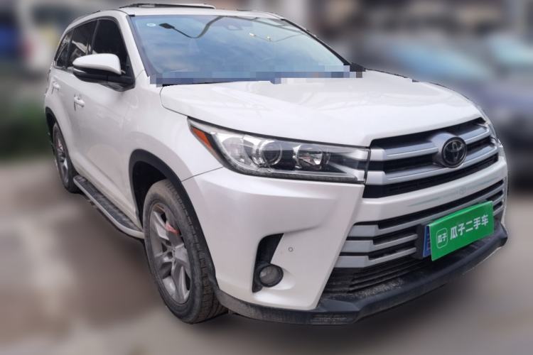 Used Toyota Highlander 2018 2.0T Four-Wheel Drive Luxury Edition 7 Seats China V Emission Standard Front Right 45 Deg