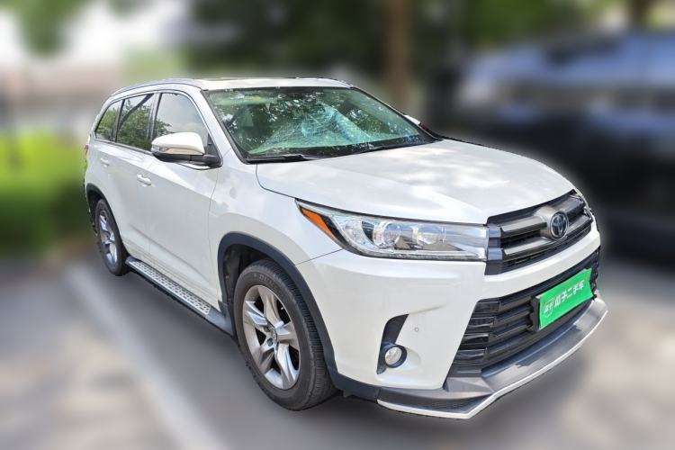 Used Toyota Highlander 2018 2.0T Four-Wheel Drive Luxury Edition 7 Seats China V Emission Standard Front Right 45 Deg