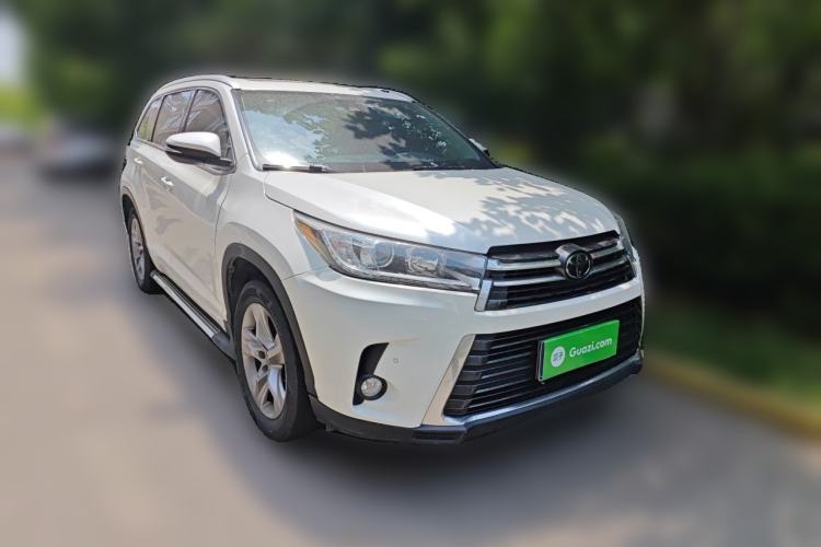 Used Toyota Highlander 2018 2.0T Four-Wheel Drive Prestige Version 7 Seats China V Emission Standard Front Right 45 Deg
