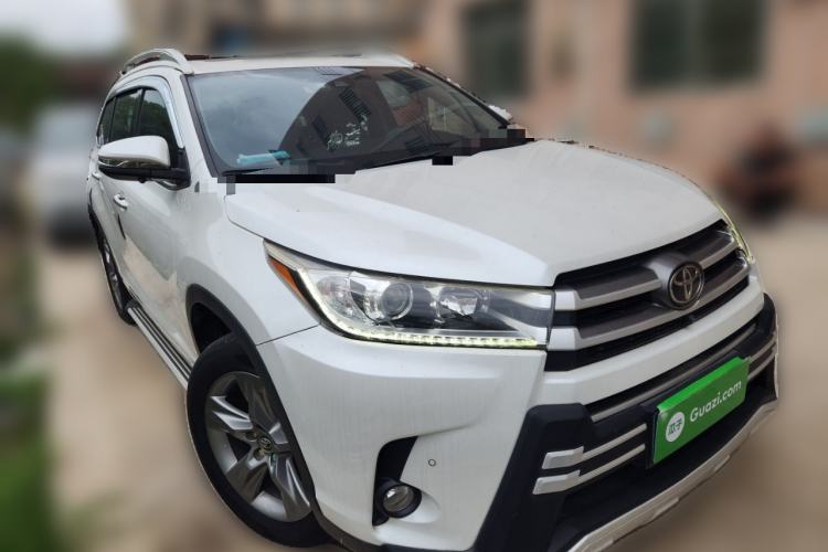 Used Toyota Highlander 2018 2.0T Four-Wheel Drive Luxury Version 7 Seats China VI Standard Front Right 45 Deg