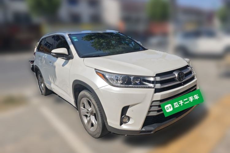 Used Toyota Highlander 2018 2.0T Four-Wheel Drive Luxury Version 7 Seats China VI Standard Front Right 45 Deg