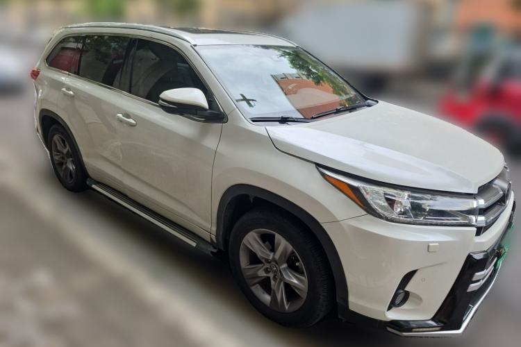 Used Toyota Highlander 2018 2.0T Four-Wheel Drive Ultimate Edition 7-Seater Emission Standard China V Front Right 45 Deg