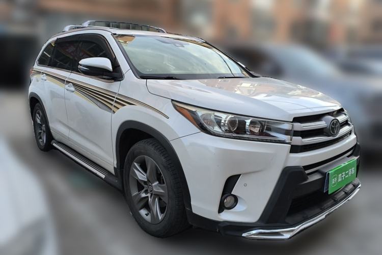 Used Toyota Highlander 2018 2.0T Four-Wheel Drive Luxury Edition 7 Seats China V Emission Standard Front Right 45 Deg