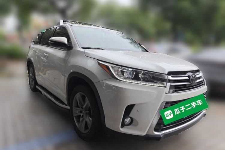Used Toyota Highlander 2018 2.0T Four-Wheel Drive Prestige Version 7 Seats China VI Standard Front Right 45 Deg