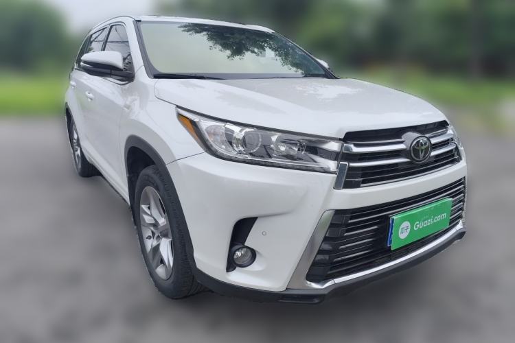 Used Toyota Highlander 2018 2.0T Four-Wheel Drive Prestige Version 7 Seats China VI Standard Front Right 45 Deg