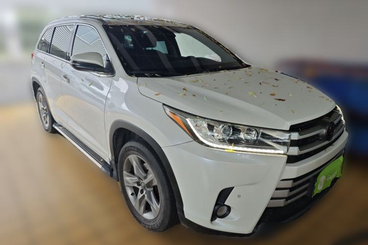 Used Toyota Highlander 2018 2.0T Four-Wheel Drive Luxury Edition 7 Seats China V Emission Standard Front Right 45 Deg