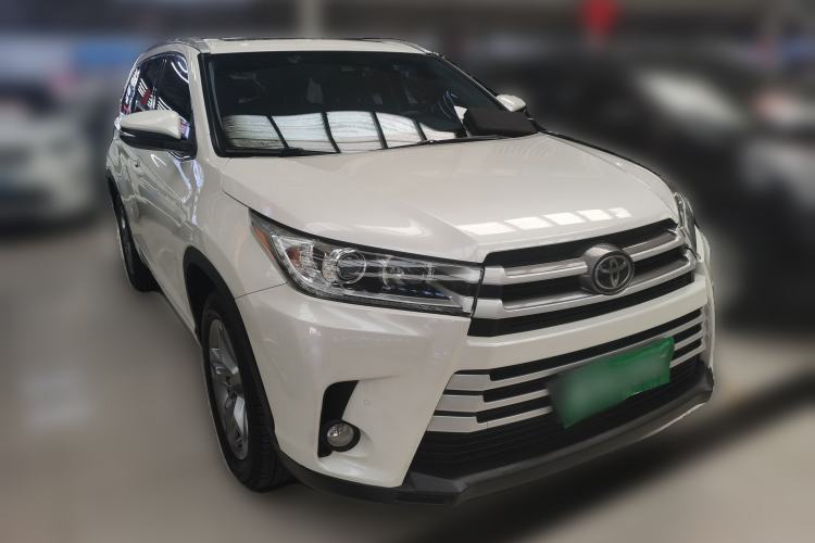 Used Toyota Highlander 2018 2.0T Four-Wheel Drive Luxury Edition 7 Seats China V Emission Standard Front Right 45 Deg
