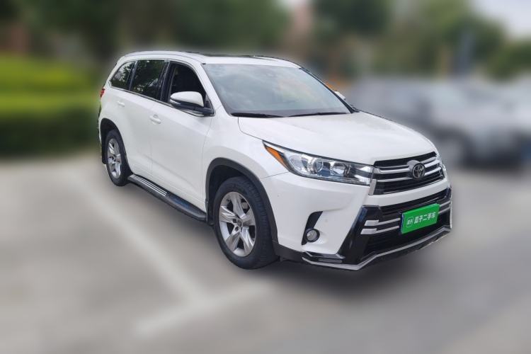 Used Toyota Highlander 2018 2.0T Four-Wheel Drive Prestige Version 7 Seats China VI Standard Front Right 45 Deg
