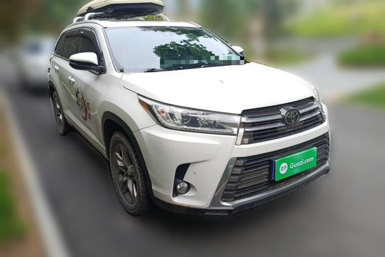 Used Toyota Highlander 2018 2.0T Four-Wheel Drive Prestige Version 7 Seats China VI Standard Front Right 45 Deg