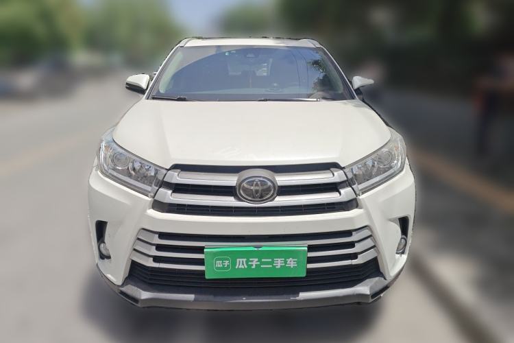 Used Toyota Highlander 2018 2.0T Four-Wheel Drive Luxury Edition 7 Seats China V Emission Standard Front