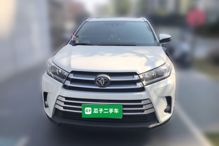 Used Toyota Highlander 2018 2.0T Four-Wheel Drive Luxury Edition 7 Seats China V Emission Standard Front