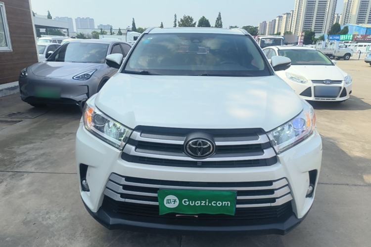 Used Toyota Highlander 2018 2.0T Four-Wheel Drive Luxury Version 7 Seats China VI Standard Front