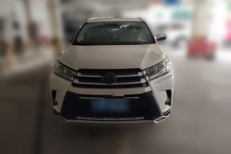 Used Toyota Highlander 2018 2.0T Four-Wheel Drive Luxury Edition 7 Seats China V Emission Standard Front