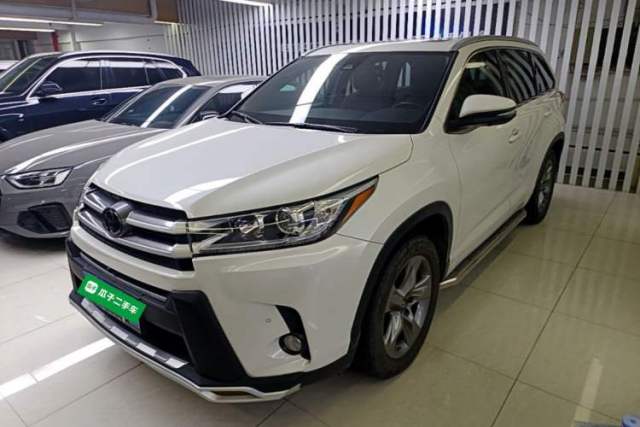 Used Toyota Highlander 2018 2.0T Four-Wheel Drive Luxury Version 7 Seats China VI Standard