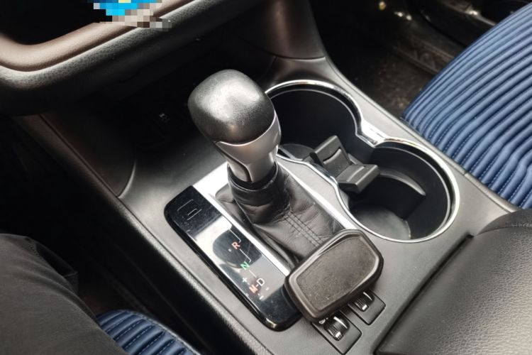 Used Toyota Highlander 2018 2.0T Four-Wheel Drive Luxury Version 7 Seats China VI Standard Gear Lever