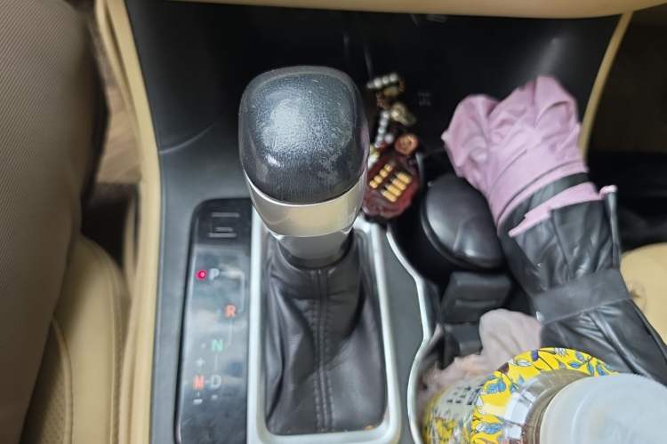 Used Toyota Highlander 2018 2.0T Four-Wheel Drive Ultimate Edition 7-Seater Emission Standard China V Gear Lever