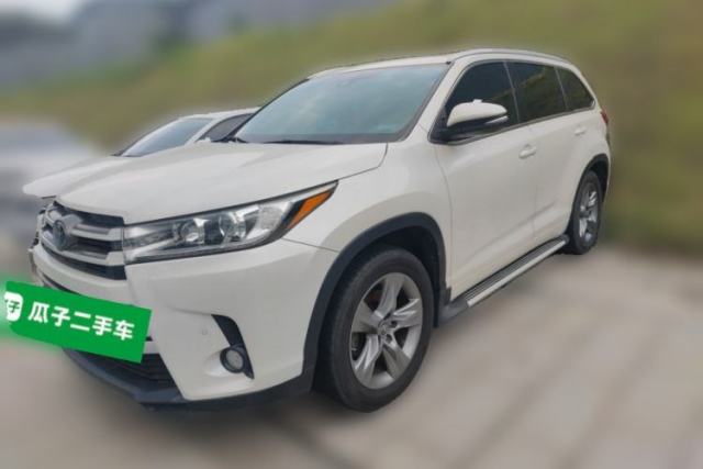 Used Toyota Highlander 2018 2.0T Two-Wheel-Drive Luxury Edition 7 Seats Emission Standard China V