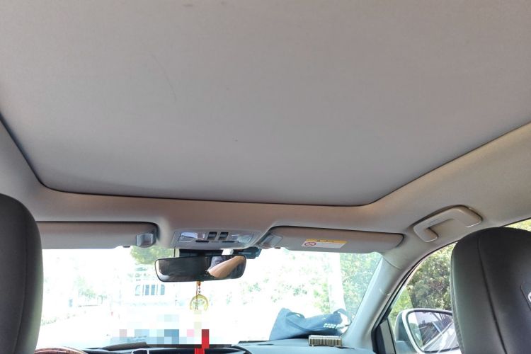 Used Toyota Highlander 2018 2.0T Four-Wheel Drive Luxury Version 7 Seats China VI Standard Headliner