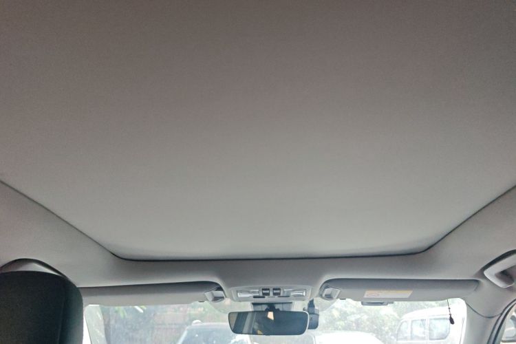 Used Toyota Highlander 2018 2.0T Four-Wheel Drive Prestige Version 7 Seats China VI Standard Headliner