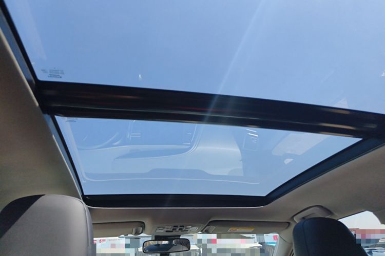 Used Toyota Highlander 2018 2.0T Four-Wheel Drive Prestige Version 7 Seats China VI Standard Headliner