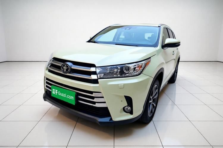 Toyota Highlander 2018 2.0T Four-Wheel Drive Supreme Edition 7-Seater China VI مستعملة Guazi used car, China used car export, Used car for sale, Used  cars, Cheapest cars for sale
