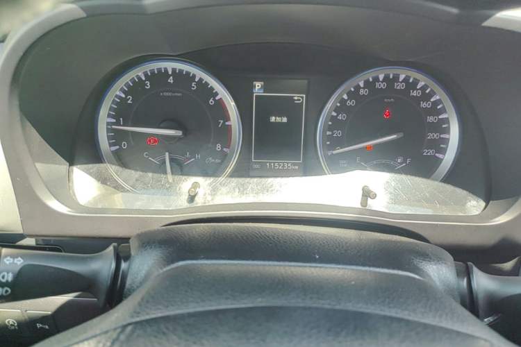 Used Toyota Highlander 2018 2.0T Four-Wheel Drive Prestige Version 7 Seats China V Emission Standard Instrument Cluster
