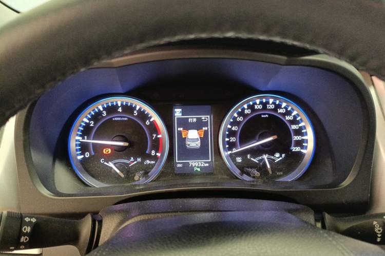 Used Toyota Highlander 2018 2.0T Four-Wheel Drive Luxury Version 7 Seats China VI Standard Instrument Cluster