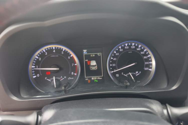 Used Toyota Highlander 2018 2.0T Four-Wheel Drive Prestige Version 7 Seats China V Emission Standard Instrument Cluster