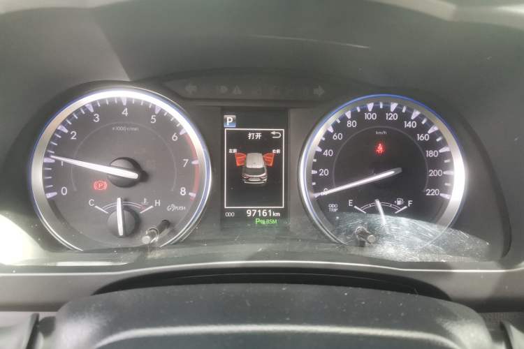 Used Toyota Highlander 2018 2.0T Four-Wheel Drive Supreme Edition 7-Seater China VI Instrument Cluster