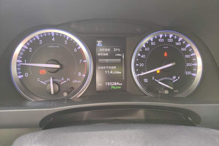 Used Toyota Highlander 2018 2.0T Four-Wheel Drive Supreme Edition 7-Seater China VI Instrument Cluster