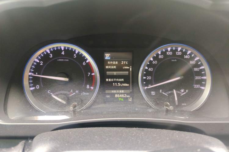 Used Toyota Highlander 2018 2.0T Four-Wheel Drive Prestige Version 7 Seats China VI Standard Instrument Cluster