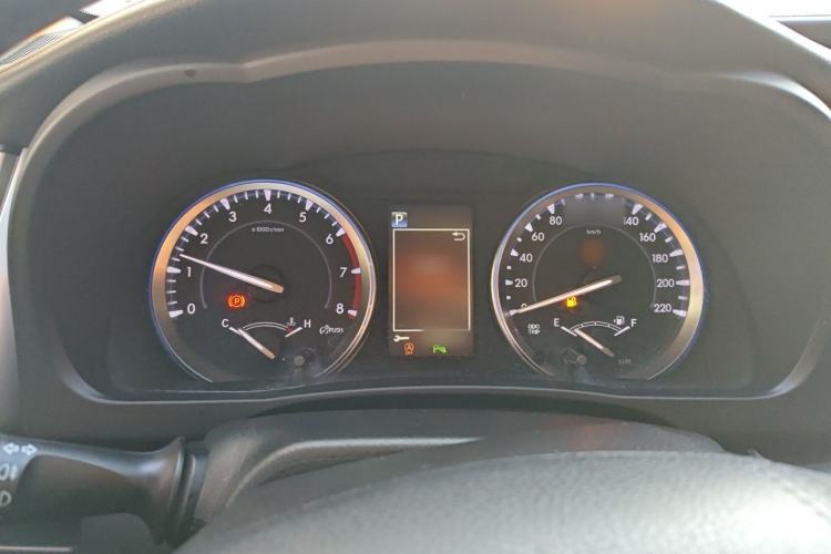 Used Toyota Highlander 2018 2.0T Four-Wheel Drive Luxury Version 7 Seats China VI Standard Instrument Cluster