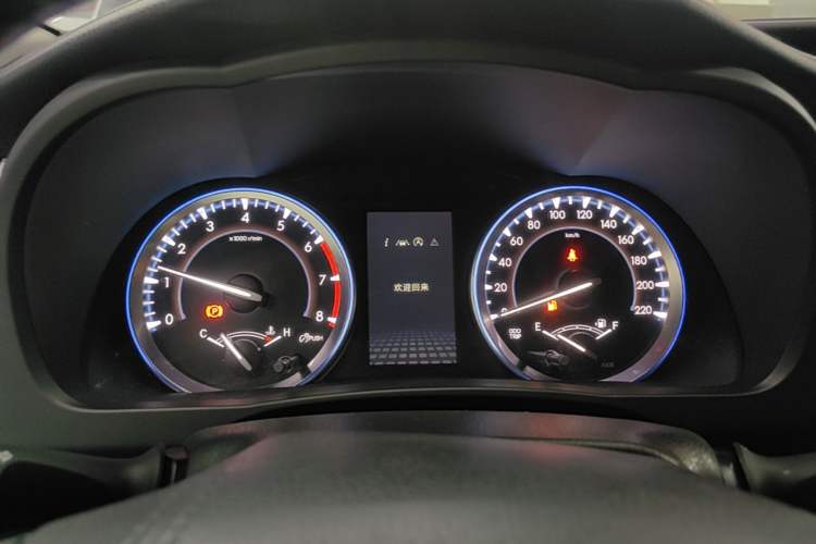 Used Toyota Highlander 2018 2.0T Four-Wheel Drive Luxury Version 7 Seats China VI Standard Instrument Cluster