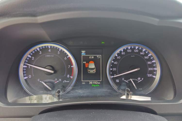 Used Toyota Highlander 2018 2.0T Four-Wheel Drive Supreme Edition 7-Seater China VI Instrument Cluster