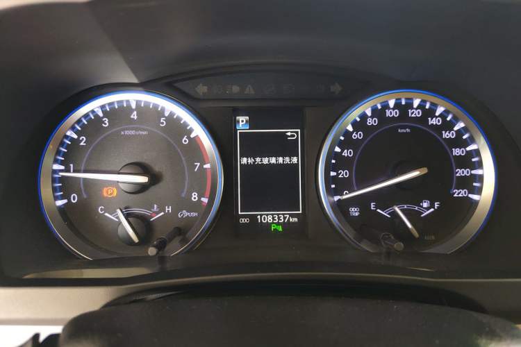 Used Toyota Highlander 2018 2.0T Four-Wheel Drive Prestige Version 7 Seats China VI Standard Instrument Cluster