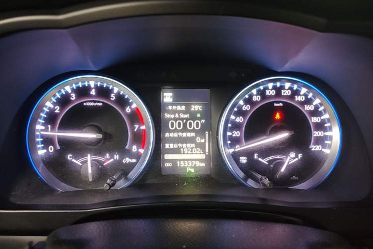 Used Toyota Highlander 2018 2.0T Four-Wheel Drive Luxury Version 7 Seats China VI Standard Instrument Cluster