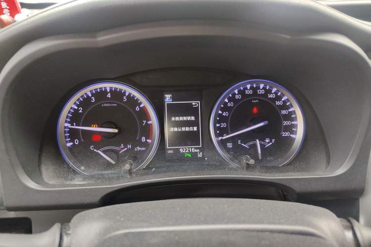 Used Toyota Highlander 2018 2.0T Four-Wheel Drive Luxury Version 7 Seats China VI Standard Instrument Cluster