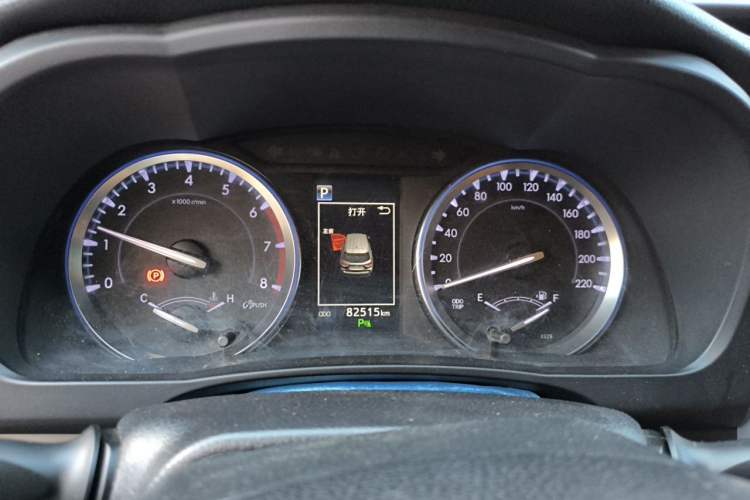 Used Toyota Highlander 2018 2.0T Four-Wheel Drive Luxury Edition 7 Seats China V Emission Standard Instrument Cluster