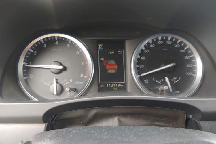 Used Toyota Highlander 2018 2.0T Four-Wheel Drive Prestige Version 7 Seats China VI Standard Instrument Cluster