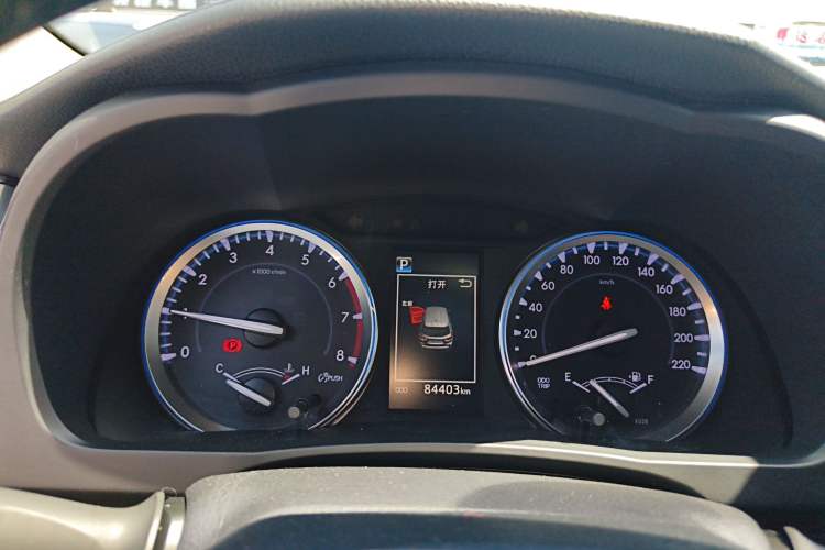 Used Toyota Highlander 2018 2.0T Four-Wheel Drive Prestige Version 7 Seats China VI Standard Instrument Cluster