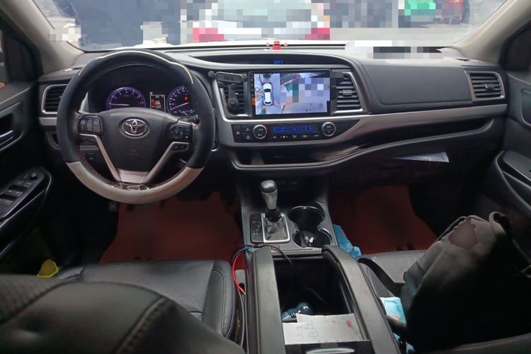 Used Toyota Highlander 2018 2.0T Four-Wheel Drive Prestige Version 7 Seats China VI Standard Interior 2