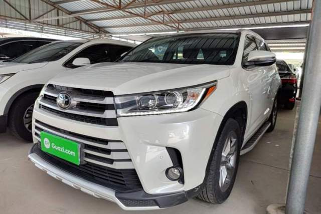 Used Toyota Highlander 2018 2.0T Four-Wheel Drive Luxury Version 7 Seats China VI Standard