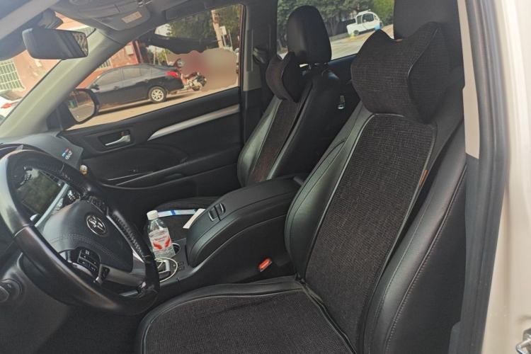Used Toyota Highlander 2018 2.0T Four-Wheel Drive Prestige Version 7 Seats China VI Standard Left Front Seat