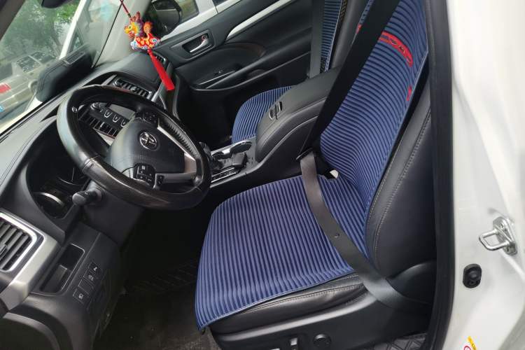Used Toyota Highlander 2018 2.0T Four-Wheel Drive Luxury Version 7 Seats China VI Standard Left Front Seat