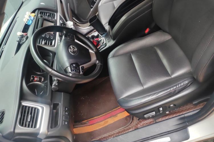 Used Toyota Highlander 2018 2.0T Four-Wheel Drive Luxury Version 7 Seats China VI Standard Left Front Seat