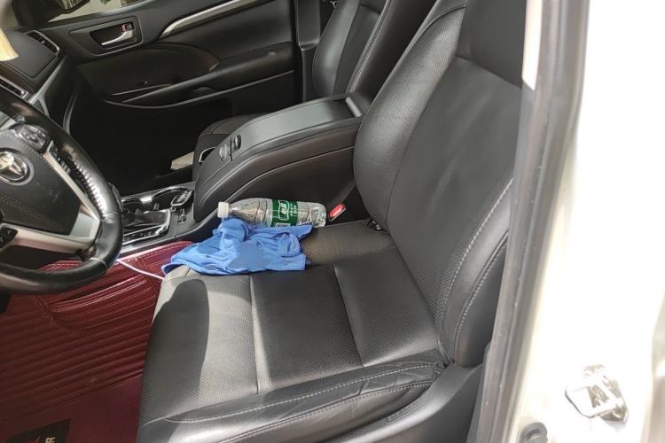 Used Toyota Highlander 2018 2.0T Four-Wheel Drive Supreme Edition 7-Seater China VI Left Front Seat