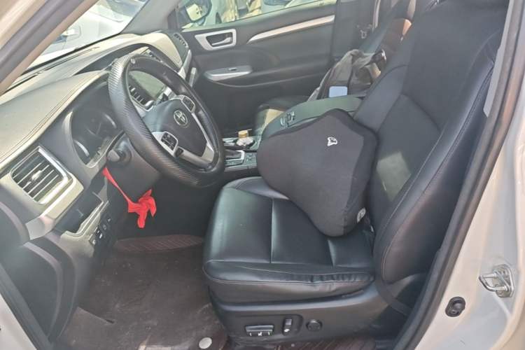 Used Toyota Highlander 2018 2.0T Four-Wheel Drive Luxury Edition 7 Seats China V Emission Standard Left Front Seat